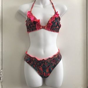 EUC Benedicta Hot Pink Paisley String Bikini